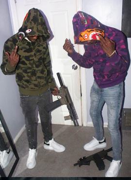  Alexander MCQueen Oversized Sneaker 